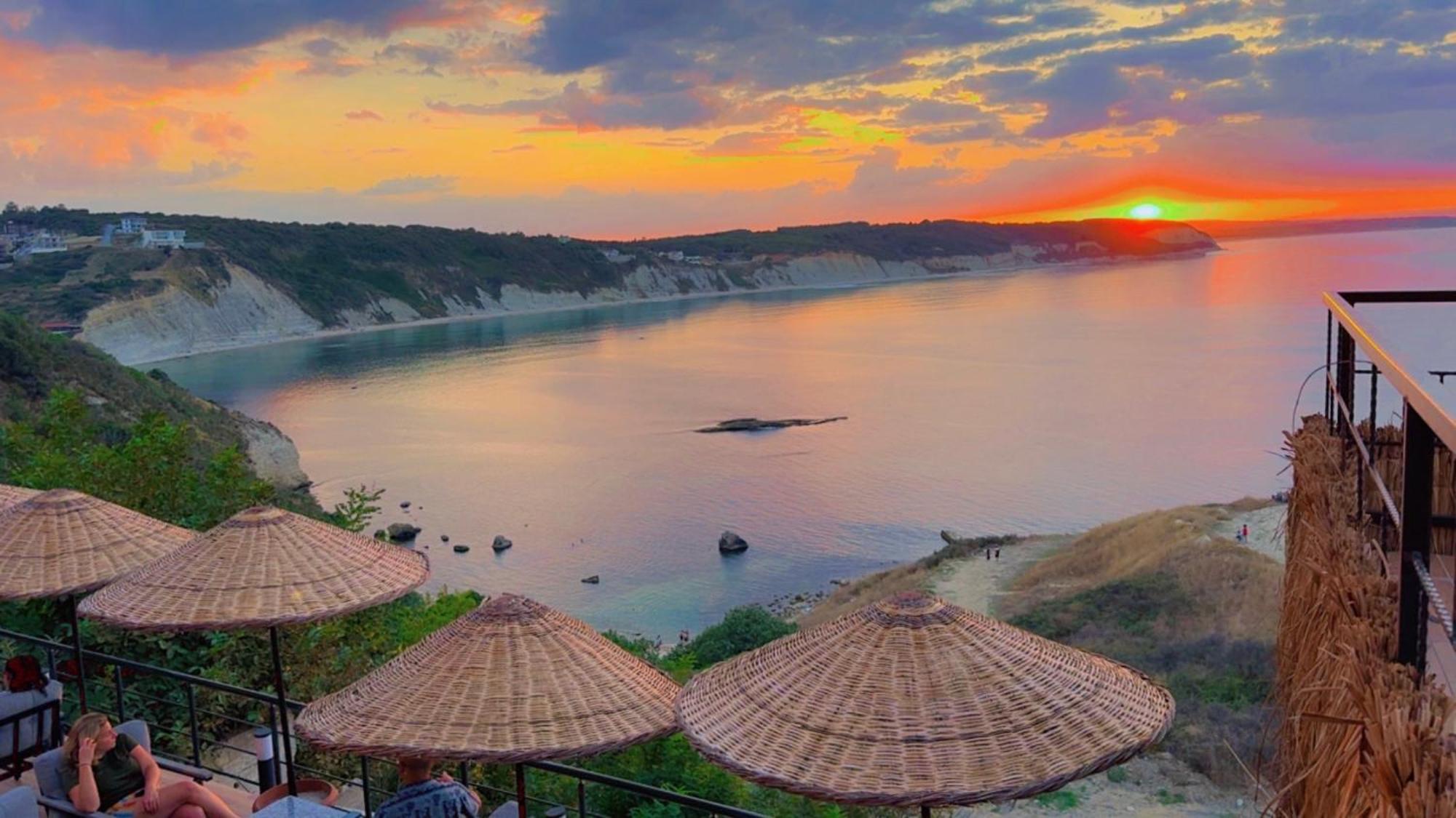 Marina Fener Hotel & Suite Istanbul Exteriör bild