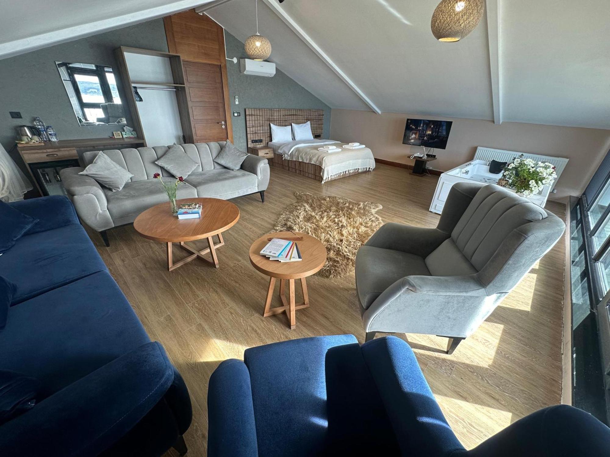 Marina Fener Hotel & Suite Istanbul Exteriör bild